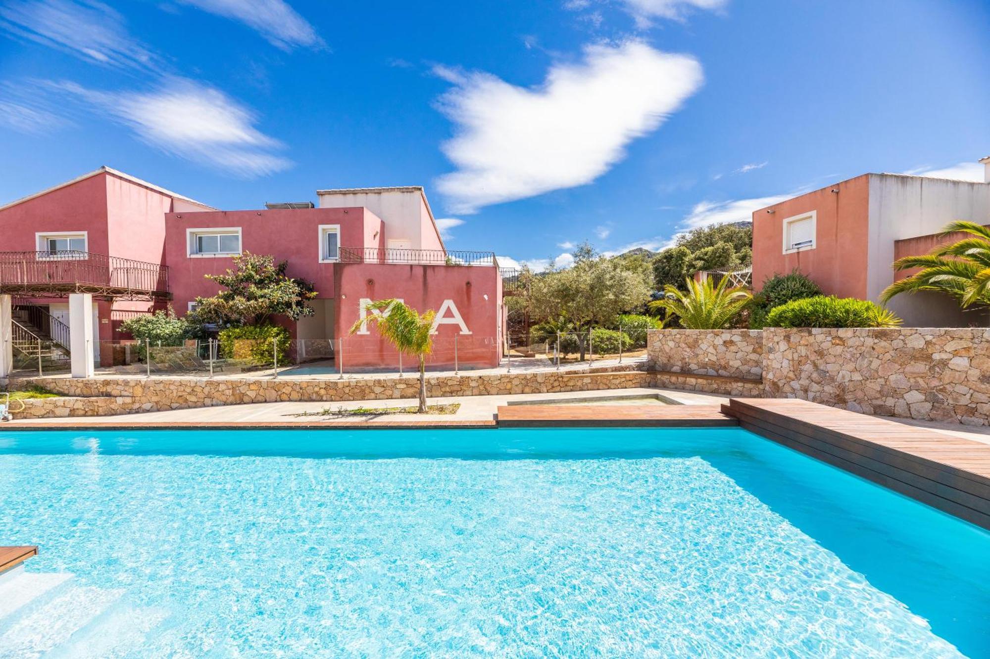 Les Alizes Residence & Spa L'Ile-Rousse  Exterior photo