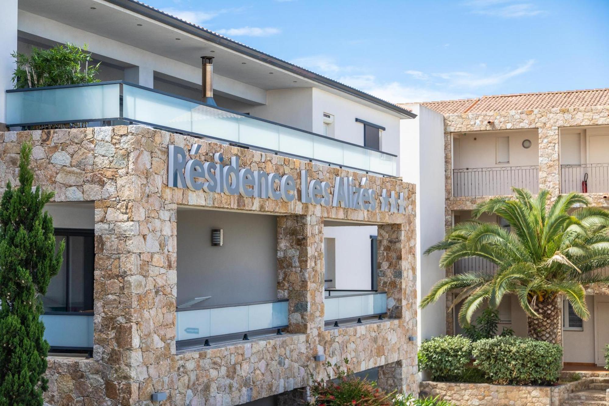 Les Alizes Residence & Spa L'Ile-Rousse  Exterior photo