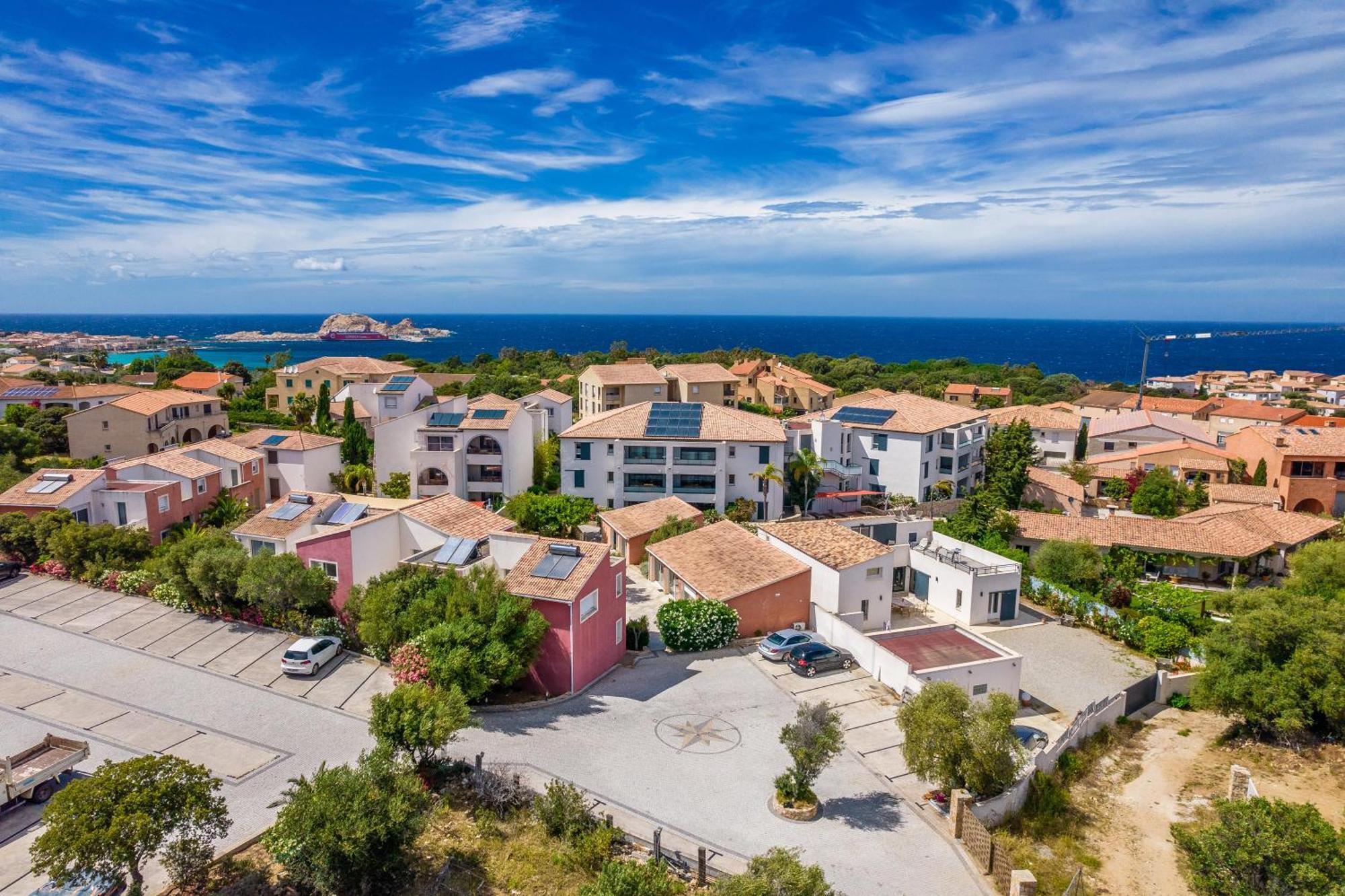 Les Alizes Residence & Spa L'Ile-Rousse  Exterior photo